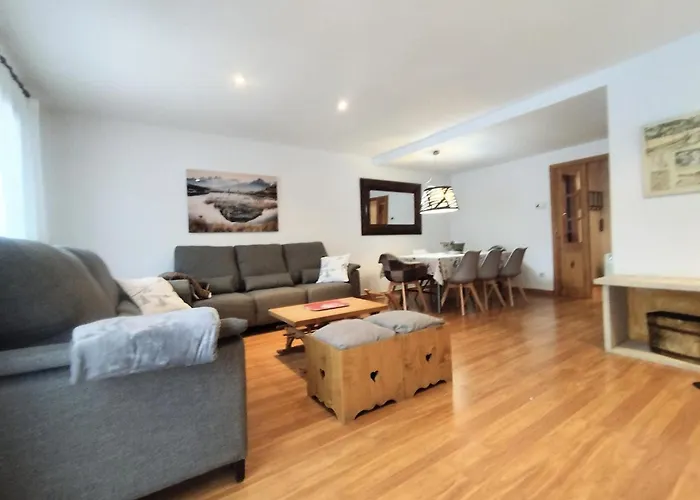 Casa Arguis * Eriste